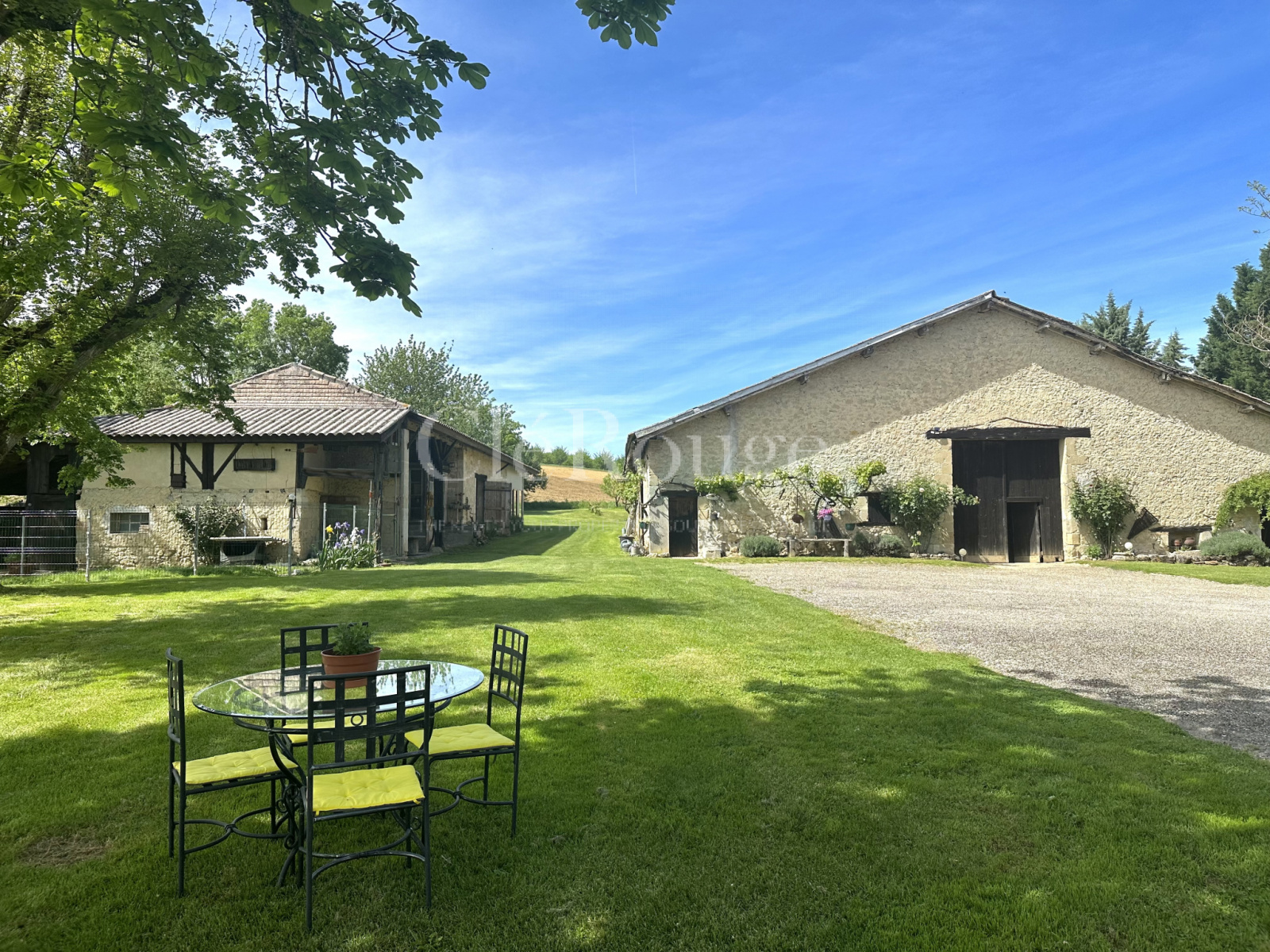 Vente Maison En Pierre Avec Piscine, Dépendances Sur 1 Hectare De ...